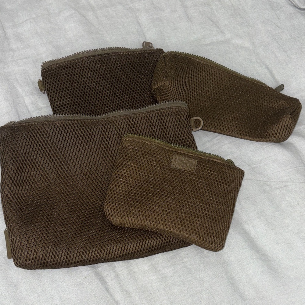 Dagne Dover hunter green Mesh Toiletry Bag Set of 4